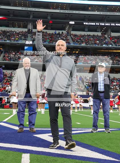 Thumbnail 3 in North Shore vs. Duncanville (UIL Football 6A D1 Finals) photogallery.