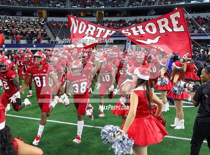 Thumbnail 1 in North Shore vs. Duncanville (UIL Football 6A D1 Finals) photogallery.