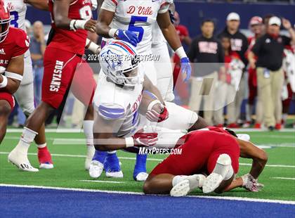 Thumbnail 2 in North Shore vs. Duncanville (UIL Football 6A D1 Finals) photogallery.
