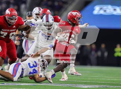 Thumbnail 2 in North Shore vs. Duncanville (UIL Football 6A D1 Finals) photogallery.