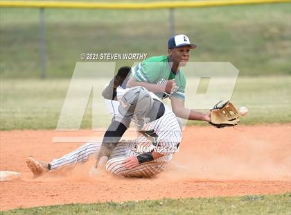 Thumbnail 3 in Enloe @ Southeast Raleigh photogallery.