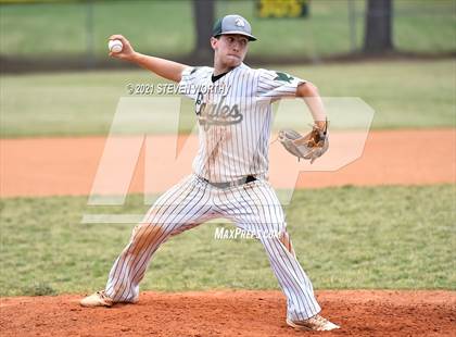 Thumbnail 2 in Enloe @ Southeast Raleigh photogallery.