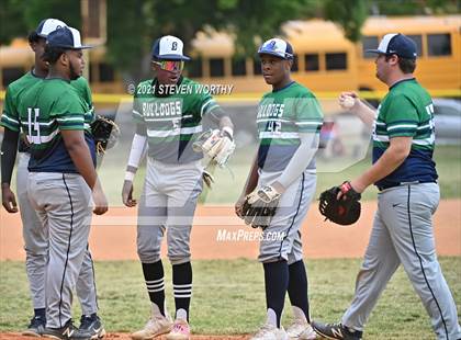 Thumbnail 3 in Enloe @ Southeast Raleigh photogallery.