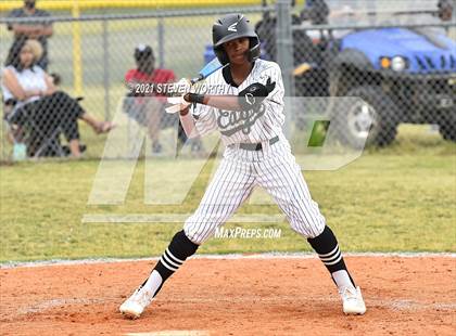 Thumbnail 1 in Enloe @ Southeast Raleigh photogallery.
