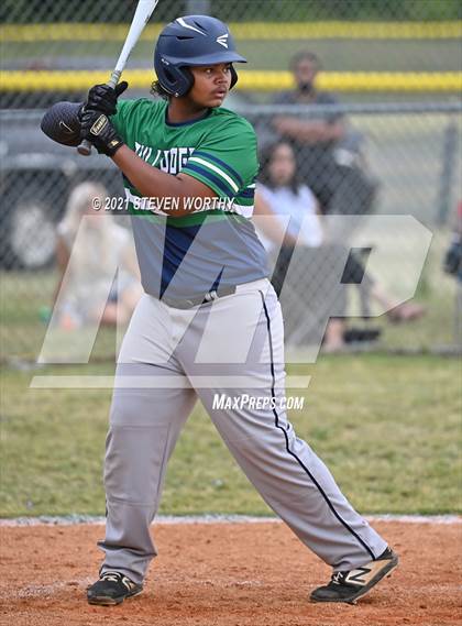 Thumbnail 2 in Enloe @ Southeast Raleigh photogallery.