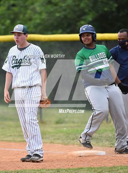 Thumbnail 2 in Enloe @ Southeast Raleigh photogallery.
