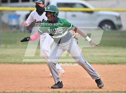 Thumbnail 2 in Enloe @ Southeast Raleigh photogallery.