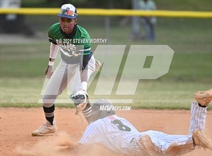 Thumbnail 3 in Enloe @ Southeast Raleigh photogallery.