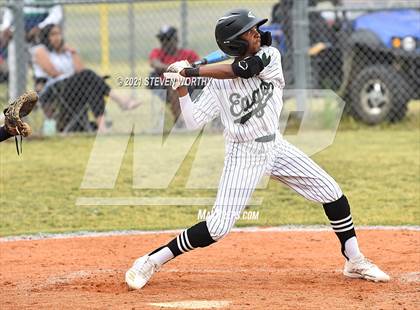 Thumbnail 3 in Enloe @ Southeast Raleigh photogallery.