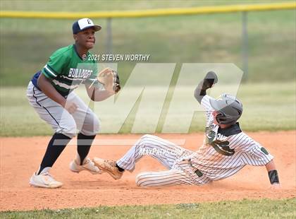 Thumbnail 1 in Enloe @ Southeast Raleigh photogallery.
