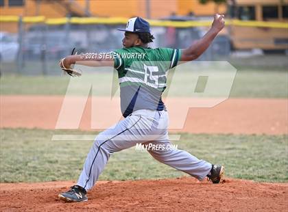 Thumbnail 2 in Enloe @ Southeast Raleigh photogallery.