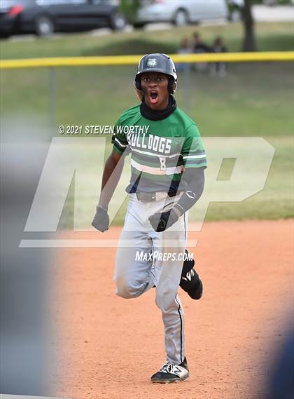 Thumbnail 2 in Enloe @ Southeast Raleigh photogallery.