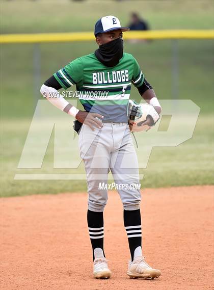 Thumbnail 3 in Enloe @ Southeast Raleigh photogallery.
