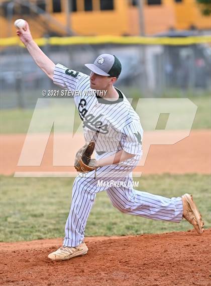 Thumbnail 1 in Enloe @ Southeast Raleigh photogallery.