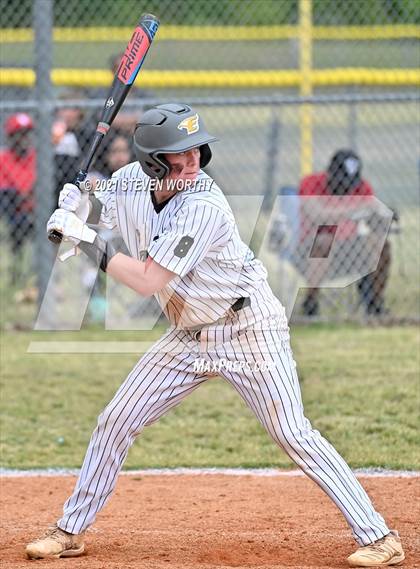 Thumbnail 3 in Enloe @ Southeast Raleigh photogallery.