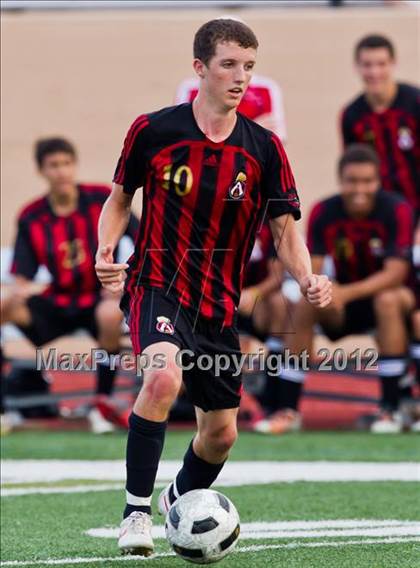 Thumbnail 2 in Fort Bend Austin vs Clear Creek (Region III Bi-District Playoff) photogallery.