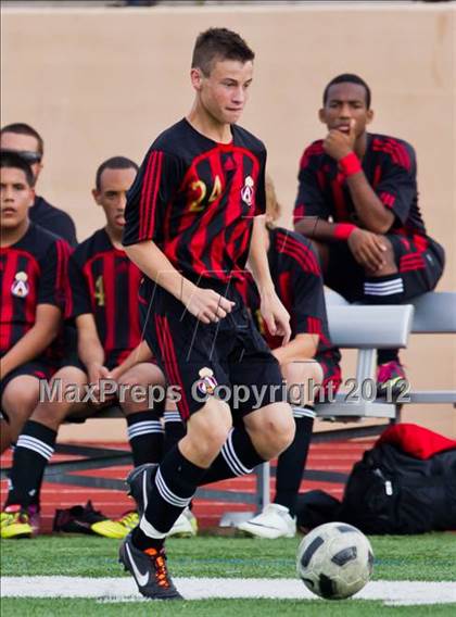Thumbnail 2 in Fort Bend Austin vs Clear Creek (Region III Bi-District Playoff) photogallery.