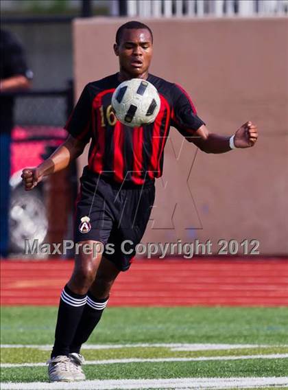 Thumbnail 2 in Fort Bend Austin vs Clear Creek (Region III Bi-District Playoff) photogallery.