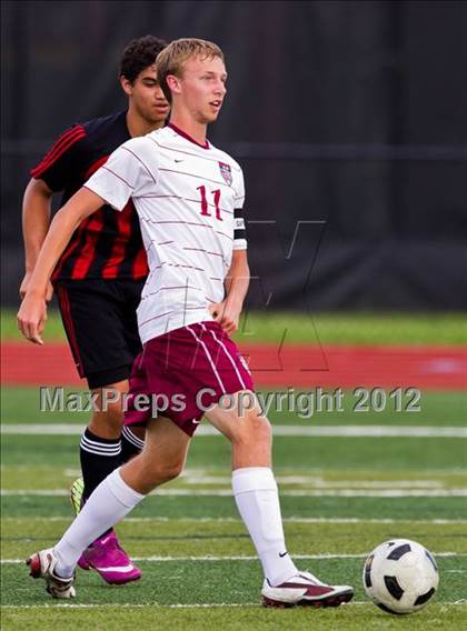 Thumbnail 2 in Fort Bend Austin vs Clear Creek (Region III Bi-District Playoff) photogallery.