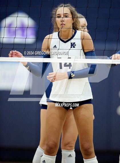 Thumbnail 3 in Southlake Carroll vs Keller photogallery.