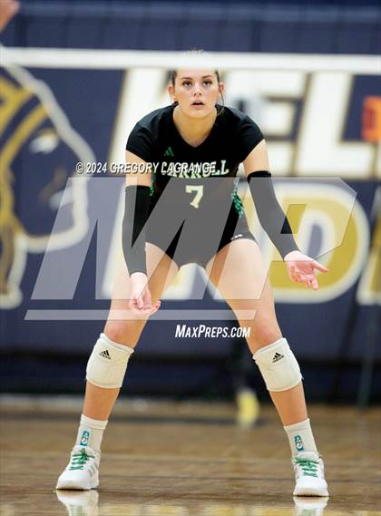 Thumbnail 3 in Southlake Carroll vs Keller photogallery.