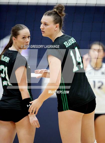 Thumbnail 2 in Southlake Carroll vs Keller photogallery.