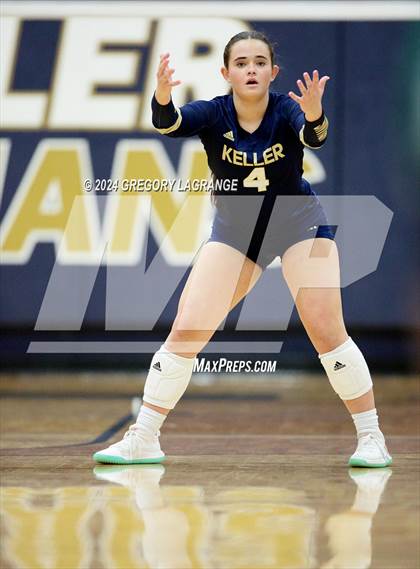 Thumbnail 1 in Southlake Carroll vs Keller photogallery.