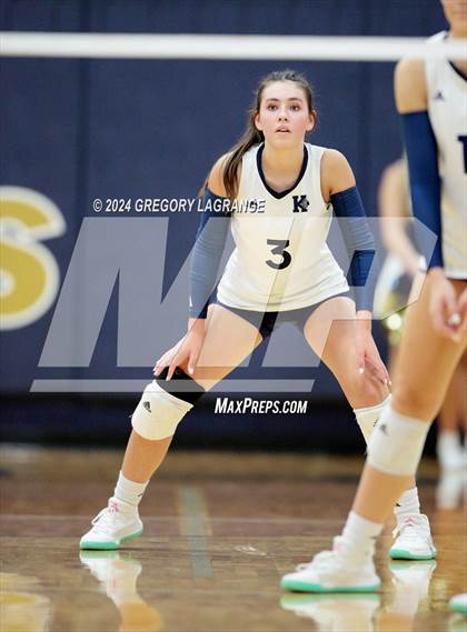 Thumbnail 2 in Southlake Carroll vs Keller photogallery.