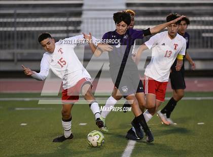 Thumbnail 1 in Taft @ Warren photogallery.