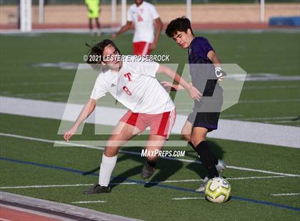 Thumbnail 2 in Taft @ Warren photogallery.