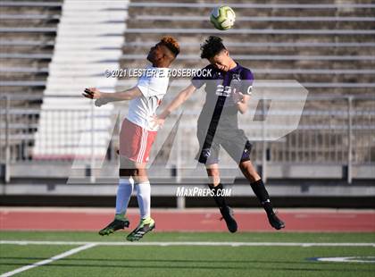 Thumbnail 3 in Taft @ Warren photogallery.