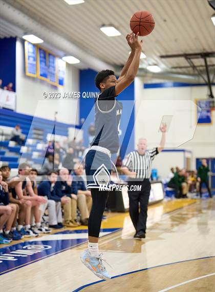 Thumbnail 1 in Monsignor Bonner/Archbishop Prendergast Catholic vs. Malvern Prep photogallery.