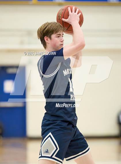 Thumbnail 2 in Monsignor Bonner/Archbishop Prendergast Catholic vs. Malvern Prep photogallery.