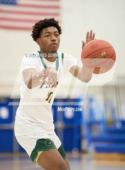Thumbnail 2 in Monsignor Bonner/Archbishop Prendergast Catholic vs. Malvern Prep photogallery.