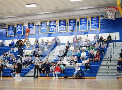 Thumbnail 3 in Monsignor Bonner/Archbishop Prendergast Catholic vs. Malvern Prep photogallery.