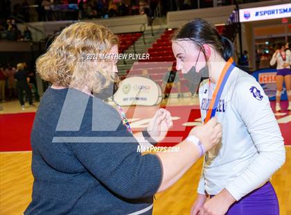 Thumbnail 2 in Green Level vs. Ardrey Kell (NCHSAA 4A Final) (1 of 2) (Pre-game, post-game, awards, and team photos) photogallery.