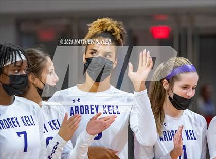 Thumbnail 2 in Green Level vs. Ardrey Kell (NCHSAA 4A Final) (1 of 2) (Pre-game, post-game, awards, and team photos) photogallery.