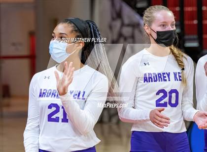 Thumbnail 2 in Green Level vs. Ardrey Kell (NCHSAA 4A Final) (1 of 2) (Pre-game, post-game, awards, and team photos) photogallery.