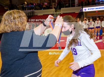 Thumbnail 1 in Green Level vs. Ardrey Kell (NCHSAA 4A Final) (1 of 2) (Pre-game, post-game, awards, and team photos) photogallery.