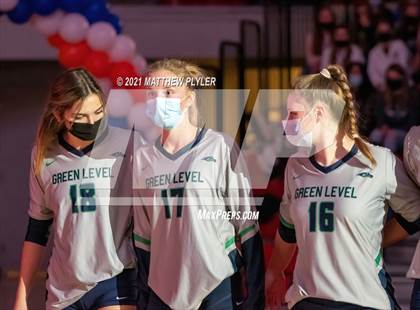 Thumbnail 2 in Green Level vs. Ardrey Kell (NCHSAA 4A Final) (1 of 2) (Pre-game, post-game, awards, and team photos) photogallery.