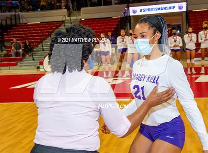 Thumbnail 2 in Green Level vs. Ardrey Kell (NCHSAA 4A Final) (1 of 2) (Pre-game, post-game, awards, and team photos) photogallery.