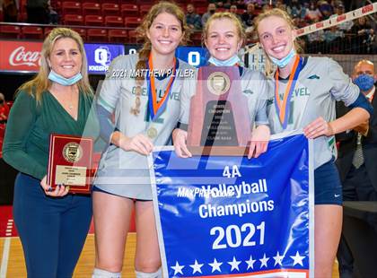 Thumbnail 3 in Green Level vs. Ardrey Kell (NCHSAA 4A Final) (1 of 2) (Pre-game, post-game, awards, and team photos) photogallery.