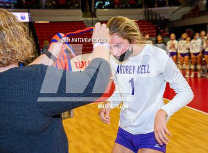Thumbnail 2 in Green Level vs. Ardrey Kell (NCHSAA 4A Final) (1 of 2) (Pre-game, post-game, awards, and team photos) photogallery.
