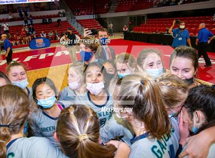 Thumbnail 1 in Green Level vs. Ardrey Kell (NCHSAA 4A Final) (1 of 2) (Pre-game, post-game, awards, and team photos) photogallery.