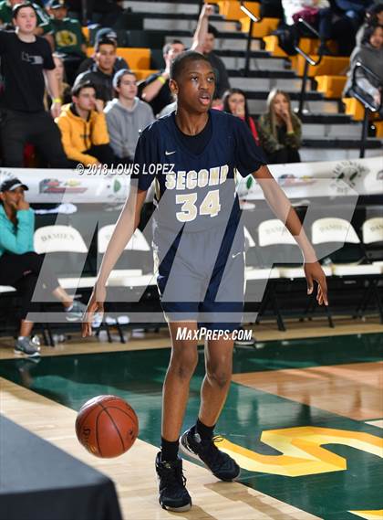 Thumbnail 1 in Damien vs. Second Baptist (Classic at Damien) photogallery.