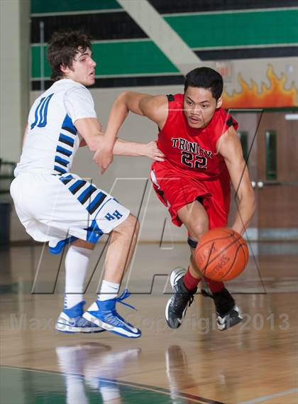 Thumbnail 1 in Hebron vs Trinity (UIL 5A Region1 Bi-District Playoff) photogallery.