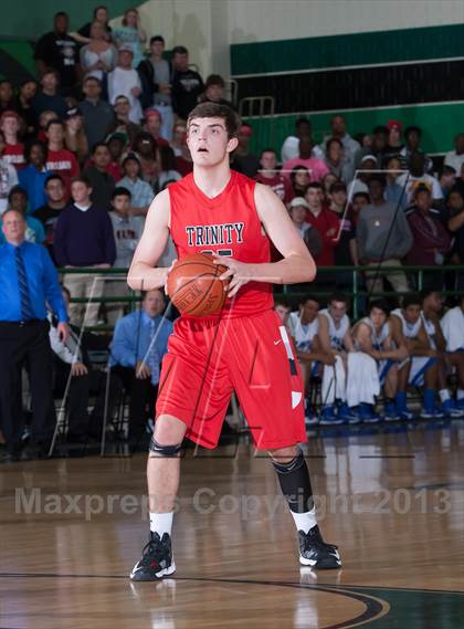 Thumbnail 1 in Hebron vs Trinity (UIL 5A Region1 Bi-District Playoff) photogallery.