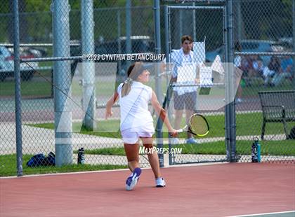 Thumbnail 3 in Cheyenne Mountain vs Mullen (CHSAA 4A Championship) photogallery.