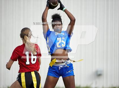 Thumbnail 2 in Middleburg vs Mainland (Jaguars Preseason Classic) photogallery.