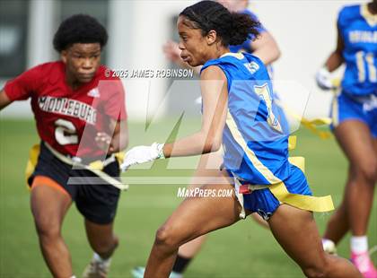 Thumbnail 3 in Middleburg vs Mainland (Jaguars Preseason Classic) photogallery.